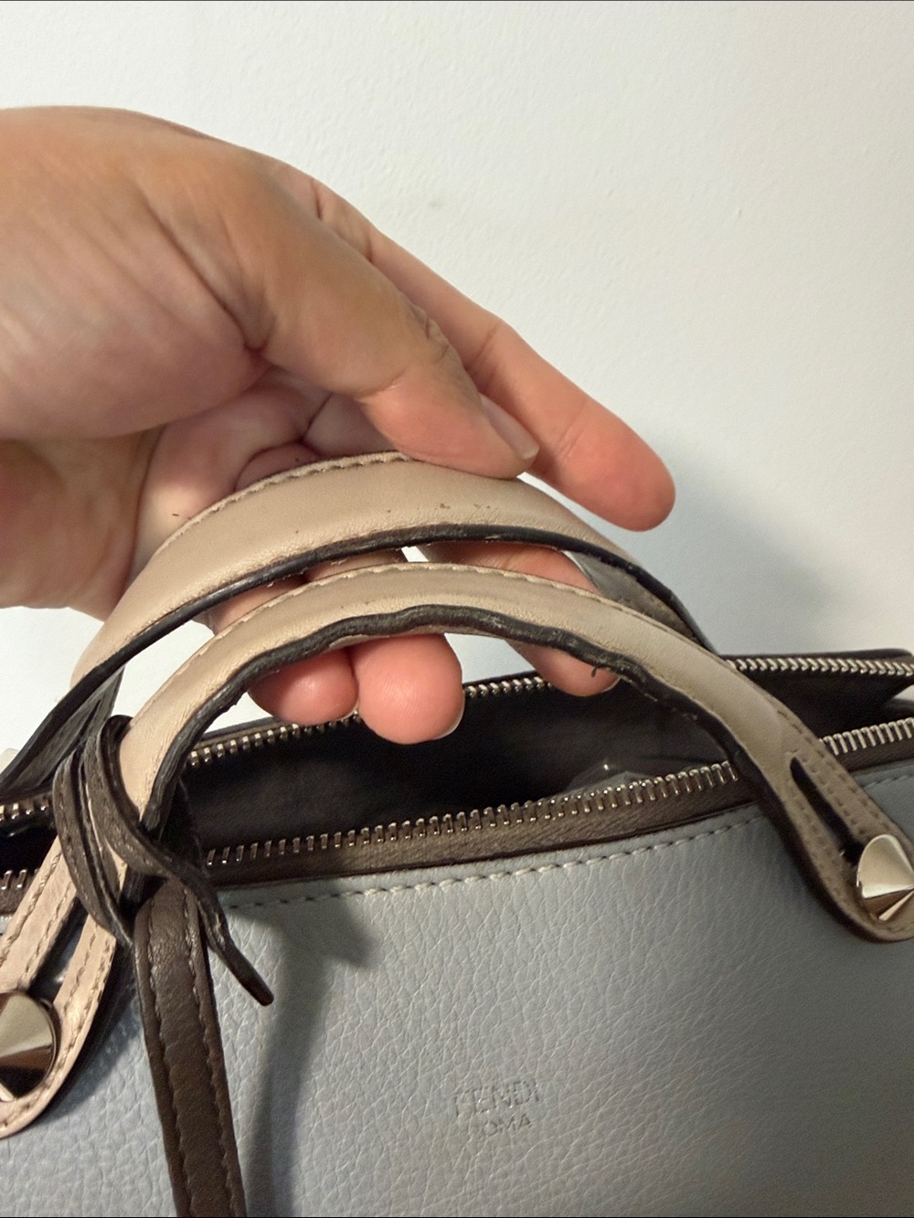 Fendi by the way Gray Leather Satchel with Removable Strap - Picture 5 of 5